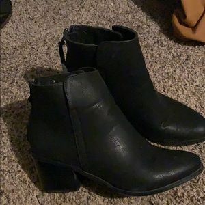 Brand new Maurices boots